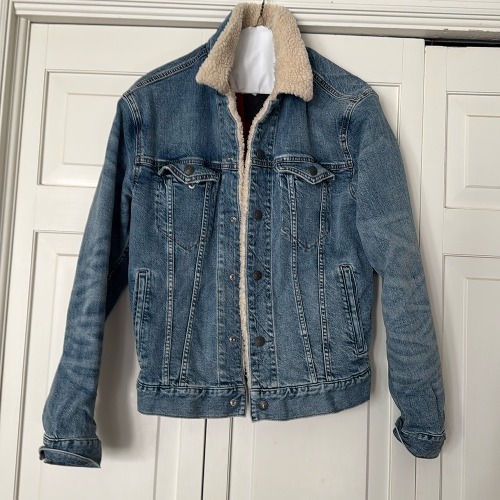 American eagle linedl jean jacket